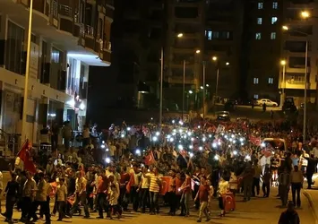 Tutuklu askerin babası: Oğlumun suçu varsa ipini ben çekeceğim