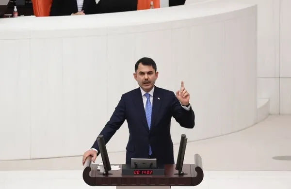 cevre-sehircilik-ve-iklim-degisikligi-bakani-murat-kurum-siz-yiktiniz-biz-yeniden-insa-ettik-1639307686898.jpg Çevre, Şehircilik ve İklim Değişikliği Bakanı Murat Kurum: Siz yıktınız biz yeniden inşa ettik - 2