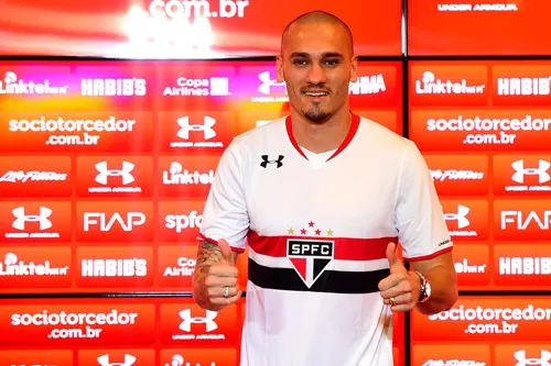 Fenerbahçe Maicon ve Kelvin'i transfer için harekete geçti - 1