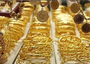 Gram altın düşer mi? Altın fiyatlarında son durum ne? Uzman ekonomist alım fırsatı için rakam verdi! İşte piyasalarda son durum