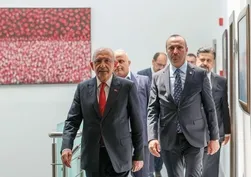 Yeni CHP’nin ilk sınavı rüşvet fezlekeleri! Büyük hesaplaşma başlıyor! Sümen altı edilen o dosyalar Kılıçdaroğlu'nun masasında