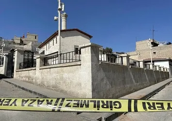Gaziantep'te vahşet! Boşanma aşamasındaki eşini öldürüp 3'ü çocuğu 4 kişiyi yaraladı! Ardından intihar etti