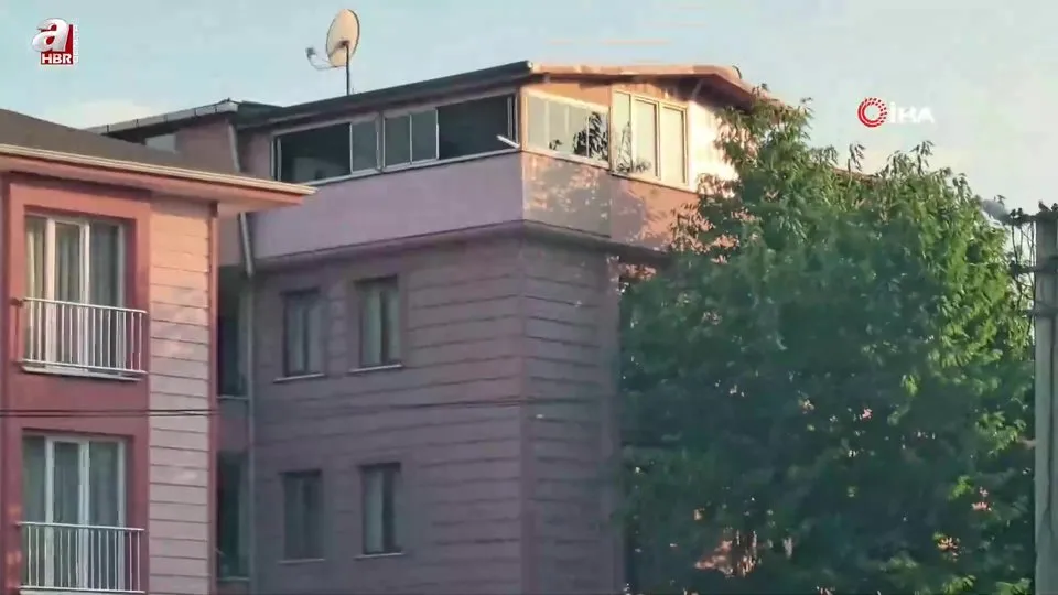3. kattan düşen 2 yaşındaki çocuk ağır yaralandı
