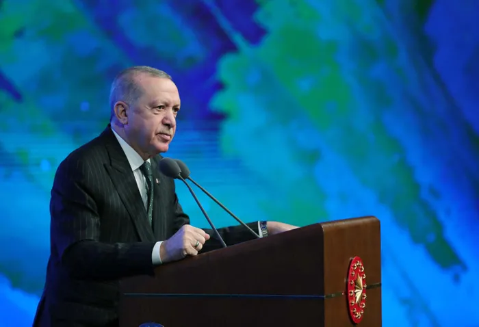 Son dakika: Başkan Erdoğan'dan ABD'ye yanıt: Böyle konuşmasın diyorlar zulme alkış mı tutayım? - 1