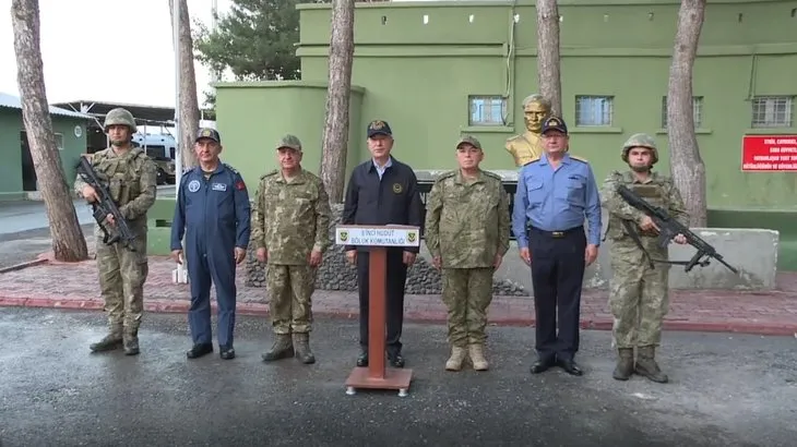 Bakan Akar ve Komuta Kademesi Süleyman Şah Türbesi’nde