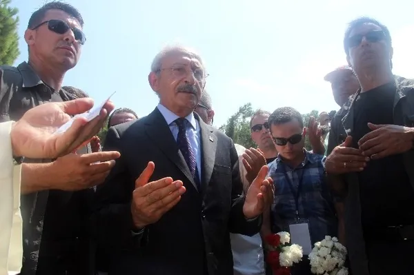 kilicdaroglunu-haci-bektas-i-veliye-benzeten-chpli-kaya-2023-adayimiz-bay-kemaldir-1660862255655.jpg Kılıçdaroğlu'nu Hacı Bektaş-ı Veli'ye benzeten CHP'li Kaya: 2023 adayımız Bay Kemal'dir - 4