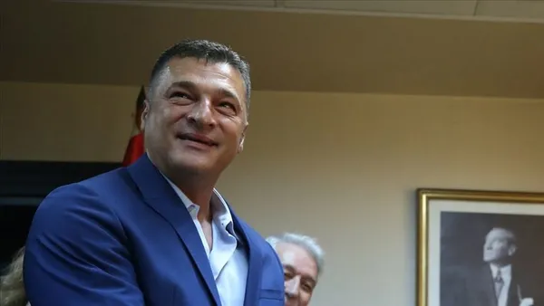 Görevden alınan CHP’li Hüseyin Sarı’dan skandal ’15 Temmuz’ paylaşımı: Gözaltına alındı