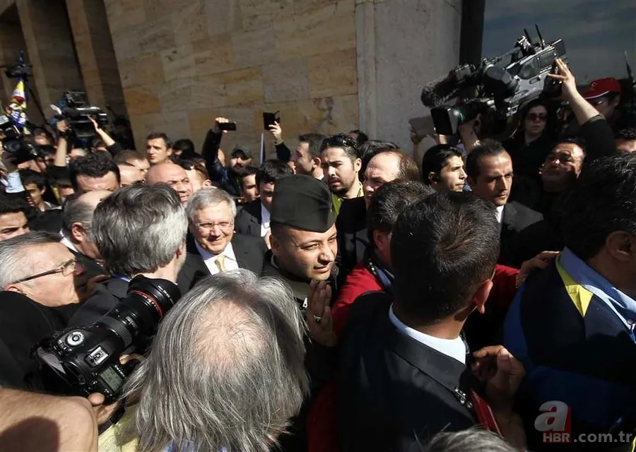 Fenerbahçeliler Anıtkabir'e yürüdü 12