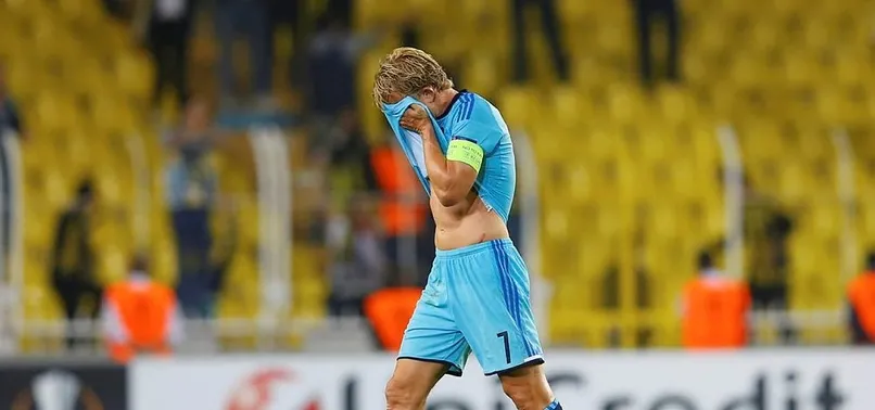 Hollanda basını Dirk Kuyt'a yüklendi