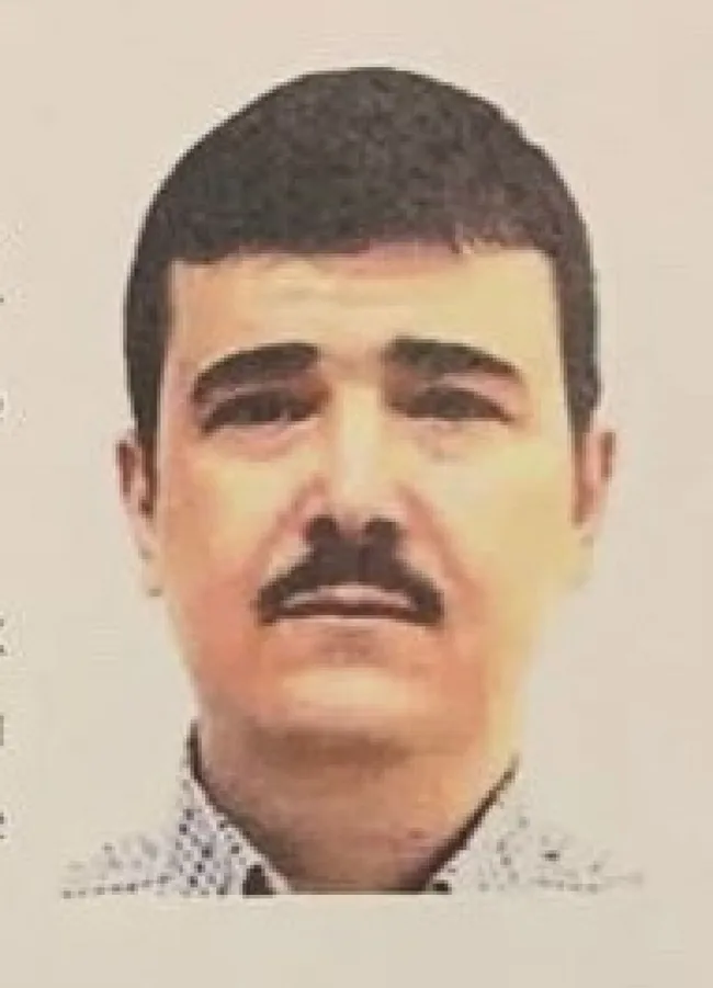 FETÖ'nün kozmik imamı Yasin Ugan baskın yaparak mahrem yapının yatak odalarını aramış - 1