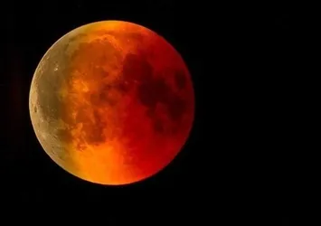 Kanlı ay tutulması ne zaman 2022, ay tutulması saat kaçta? Ay tutulması Türkiye’den nereden izlenecek?
