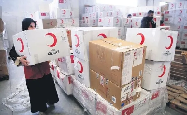 6 ilde 12 sosyal market! Kızılay’dan deprem seferberliği