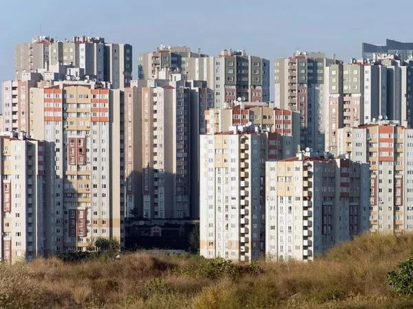 Sitelerde aidat isyanı! Fahiş zamma karşı dava açılabilir mi?