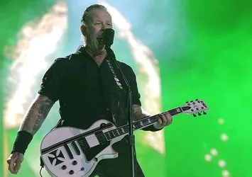 Metallica 8 yıl aradan sonra albüm çıkarıyor