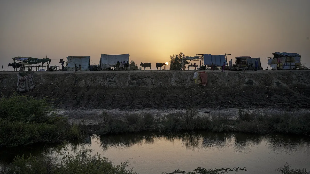 Pakistan'dan Hindistan'a İndus Suları Anlaşması'nı derhal uygulama çağrısı