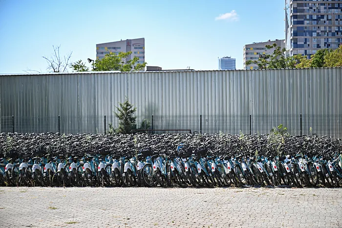 İBB’nin bisiklet mezarlığı! Milyonluk proje nasıl çöp oldu?