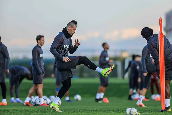 SON DAKİKA | Trabzonspor’un VavaCars Fatih Karagümrük kadrosunda 4 sürpriz - 2