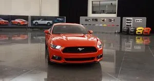 Ford Mustang’e iki özel versiyon!