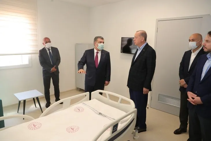 Başkan Erdoğan Sancaktepe ve Yeşilköy’deki pandemi hastanelerini inceledi
