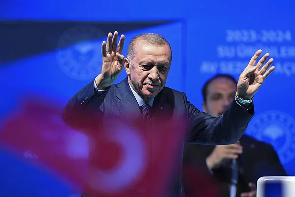 baskan-recep-tayyip-erdogandan-depremzede-balikcilara-destek-mujdesi-60-bin-liraya-yakin-odeme-hesaplarda-1693514496162.jpg Başkan Recep Tayyip Erdoğan'dan depremzede balıkçılara destek müjdesi: 60 bin liraya yakın ödeme hesaplarda - 3