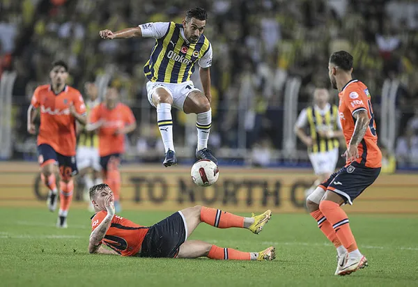 Kanarya İstanbul’da rüzgar gibi esti! Fenerbahçe 4-0 Başakşehir MAÇ SONUCU