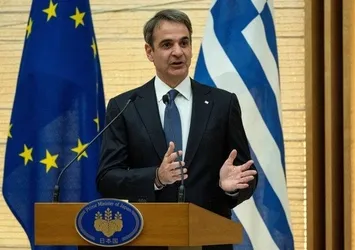 Yunan Başbakan Kyriakos Miçotakis haddini aştı! Kapı kapı dolaşıp Türkiye'yi suçluyor