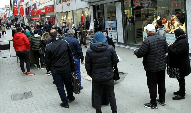 Sağlık Bakanı Fahrettin Koca'dan koronavirüs salgınıyla mücadele açıklaması - 6