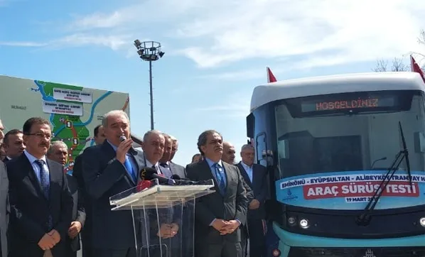 CHP’li Ekrem İmamoğlu yine yapılmışı taklit etti! 20 ay önce gerçekleşen test sürüşünü tekrarladı