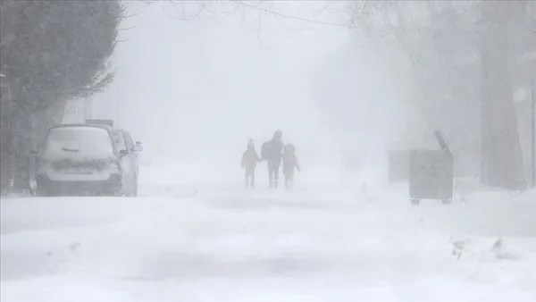 Yarın okullar tatil mi son dakika? 1 Aralık 2023 Ankara’da okullar tatil edildi mi? MEB - Valilik açıklamaları...