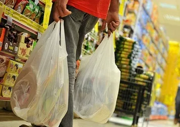 Poşetler Ocak 2018'den itibaren paralı olacak