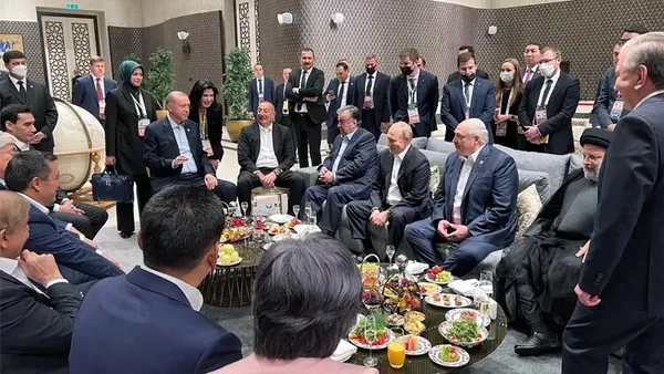 Son dakika: Başkan Erdoğan Özbekistan ziyareti sonrası gazetecilerin sorularını yanıtladı: Hedefimiz Şangay İşbirliği Örgütü Üyeliği