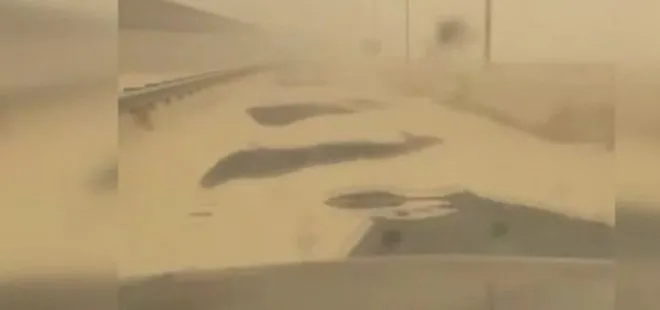 Kuveyt’i kum fırtınası vurdu! Yollar böyle kapandı…