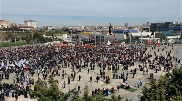 Nevruz kutlamalarında terör propagandası: 22 gözaltı! - 1