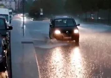 Son dakika | Türkiye yarından itibaren sağanak yağışın etkisi altında kalacak! Meteoroloji saat verip uyardı