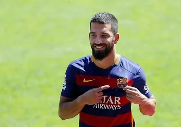 Ahmet Bulut: Arda Turan, Barcelona'da kalıyor