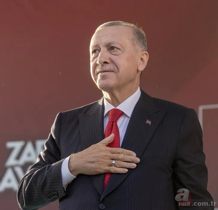 Türkiye Yüzyılı başladı! Başkan Erdoğan’dan yeni yıl mesajı: Daha nice hizmet ve proje ile milletimizin huzurunda olacağız