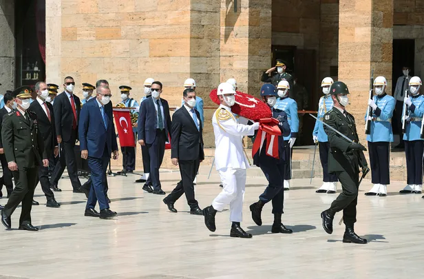YAŞ toplantısı nedir? Yüksek Askeri Şura toplantısında hangi kararlar alınıyor? İşte merak edilenler - 1
