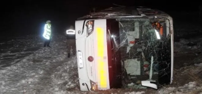Bir kaza haberi de Bitlis’ten! Yolcu otobüsü şarampole yuvarlandı