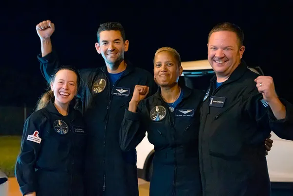 1632022481121.jpg SpaceX'in uzay yolculuğu sona erdi! Güvenli şekilde iniş yaptı - 3