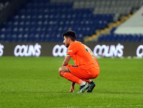 Trabzon’dan çok kritik galibiyet! Başakşehir 0-1 Trabzonspor MAÇ SONUCU-ÖZET