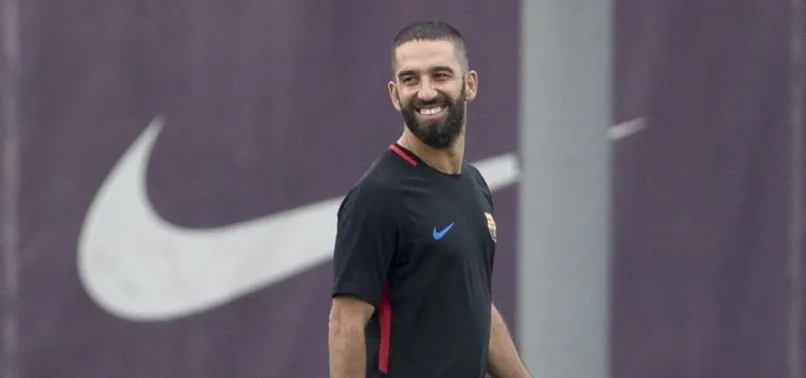 Arda Turan geri döndü