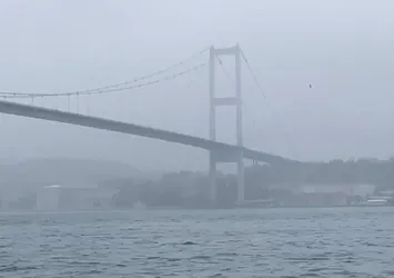 Boğaz'da gemi trafiği askıya alındı