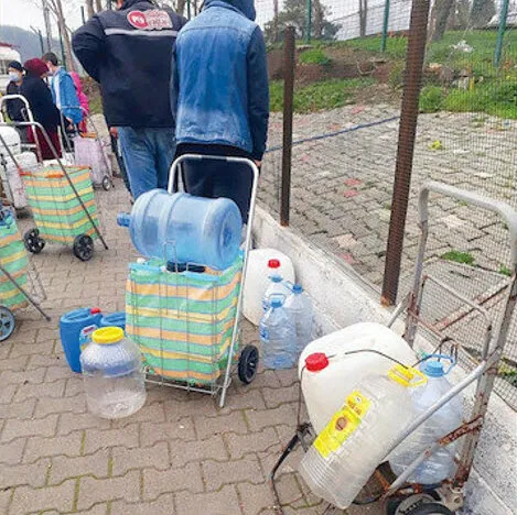 CHP ırkçılığı! Hatay Büyükşehir Belediyesi sığınmacı kamplarına 1,5 yıldır su vermiyor
