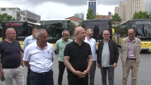 CHP’li İBB’nin her otobüse 600 bin TL borcu var! Özel Halk Otobüsü esnafından sert tepki: Tekeri döndüremez hale geldik