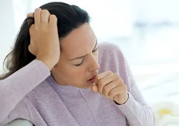 Uzmanı açıkladı! Antibiyotikler öksürüğü keser mi?