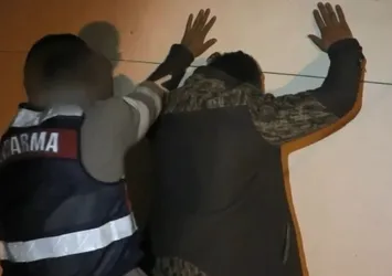 Mersin'de uyuşturucu operasyonu: 8 gözaltı