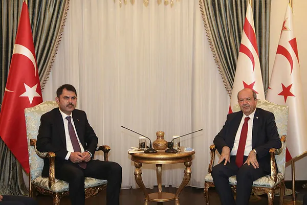 KKTC Cumhurbaşkanı Tatar Türkiye Çevre ve Şehircilik Bakanı Kurum’u kabul etti