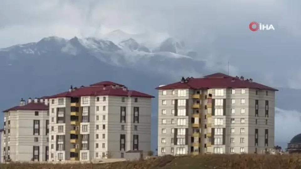 Cilo Dağı yeniden beyaza büründü