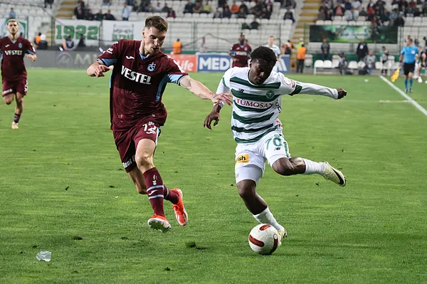 konyada-firtina-gibi-esti-trabzonspor-3-puani-hanesine-yazdirdi-1712178383112.jpg Konya'da fırtına gibi esti! Trabzonspor 3 puanı hanesine yazdırdı