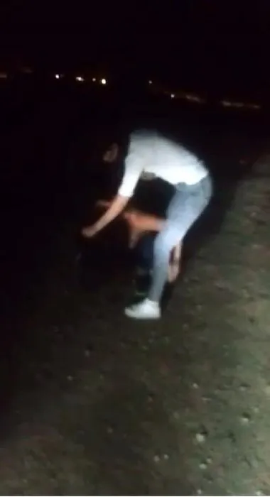 15 yaşındaki kızı ormanda dövüp soydular! Dehşet anları kamerada